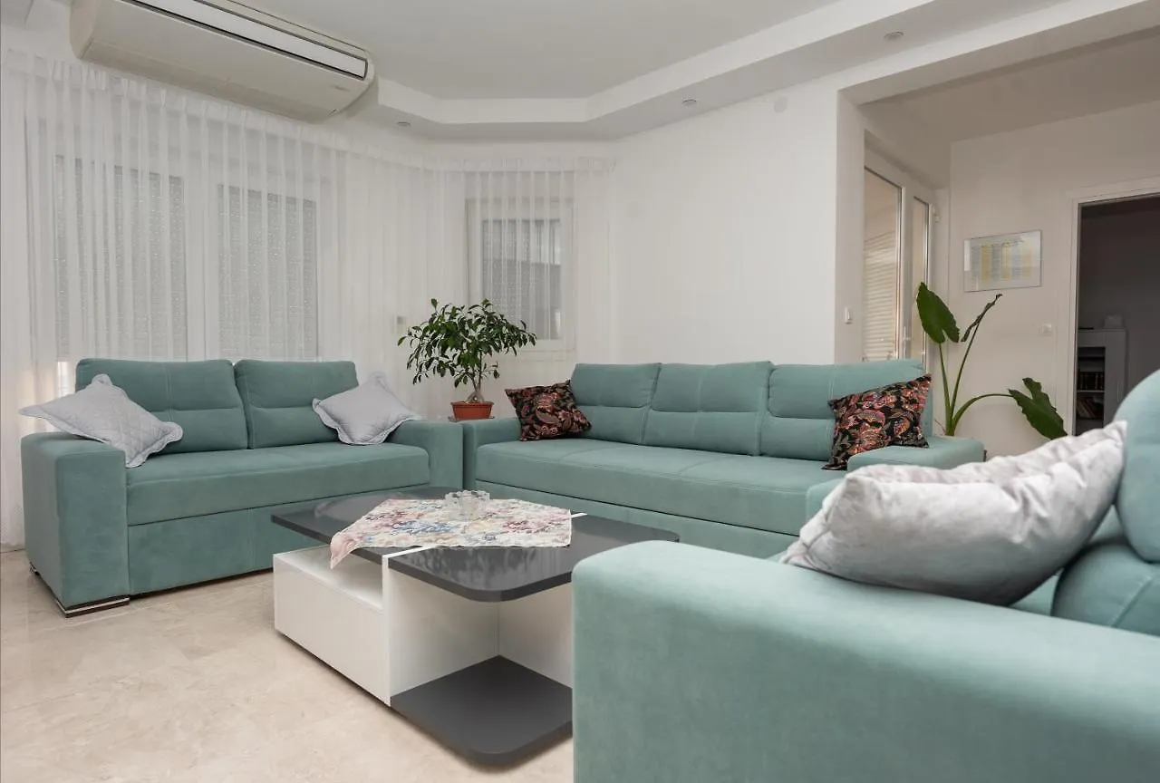 Villa Kathy Seget Vranjica